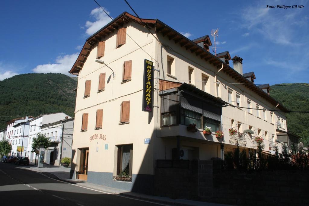 方达马斯酒店 Vilaller 外观 照片
